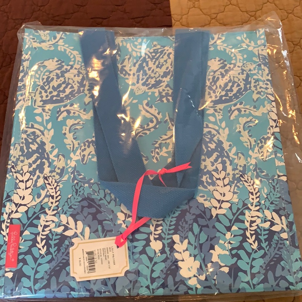 NWT Lilly Pulitzer market shopper
